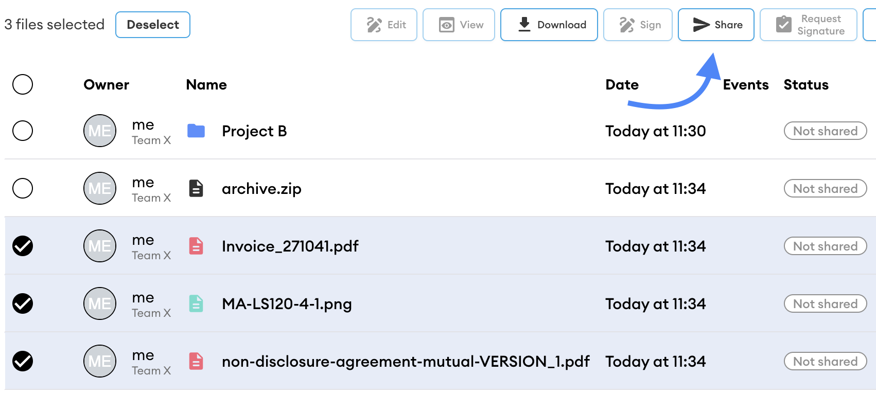Toolbar and file list with three files selected; an arrow points to the Share button, and the files show "Not shared" status.