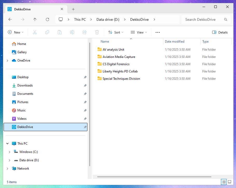 Pinned shortcut for the DekkoDrive folder on a windows